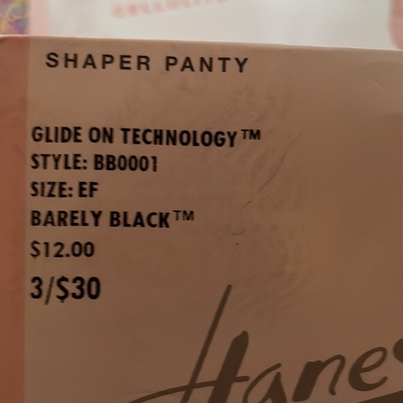 Hanes Leg Boost Celluite Smoothing Black 360 Graduated Compression Pantyhose(2) - Picture 9 of 10